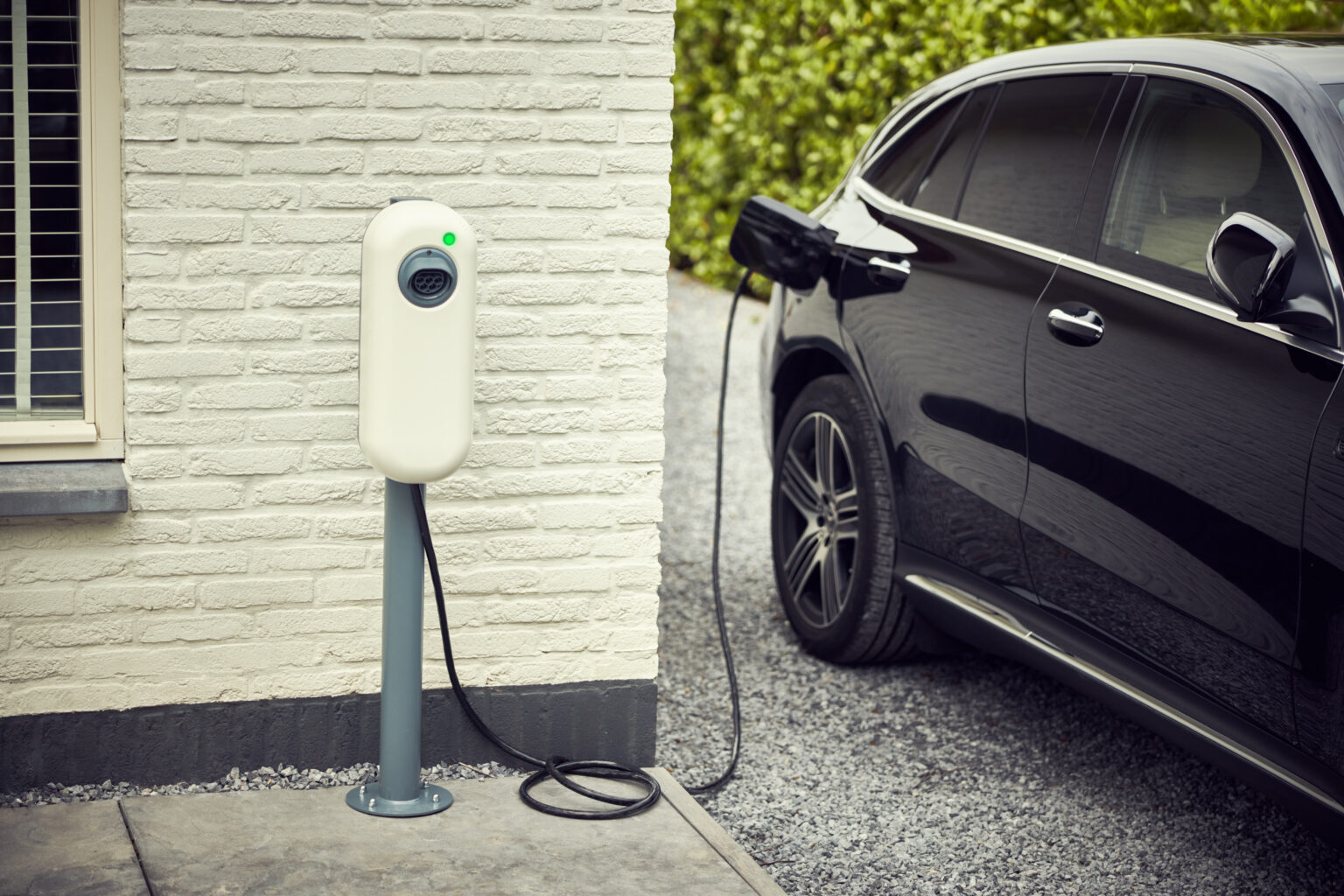Charging station NewMotion - Brever